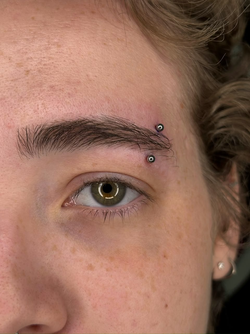 Trabalho de tatuagem ou piercing 11